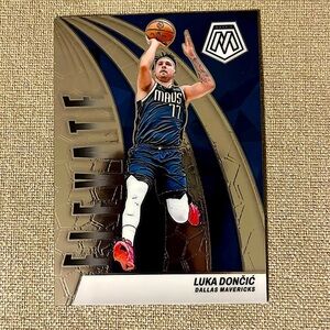 Luka Doncic 2023-2024 Panini Mosaic Elevate Dallas Mavericks NBA Basketball Card